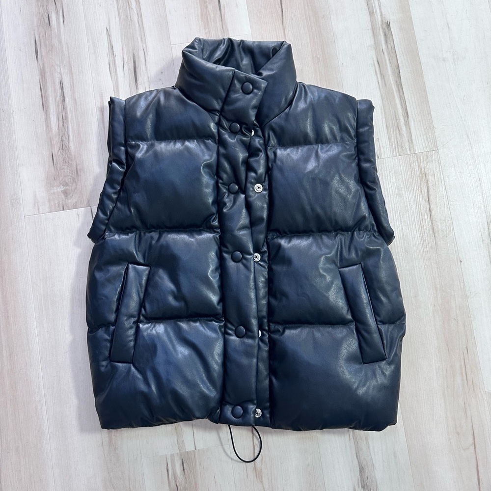 Oversized Black Puffer Vest